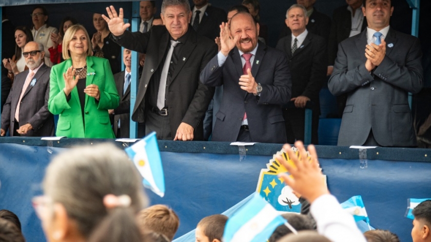 Insfrán encabezó el acto central del 9 de julio en la localidad El Colorado