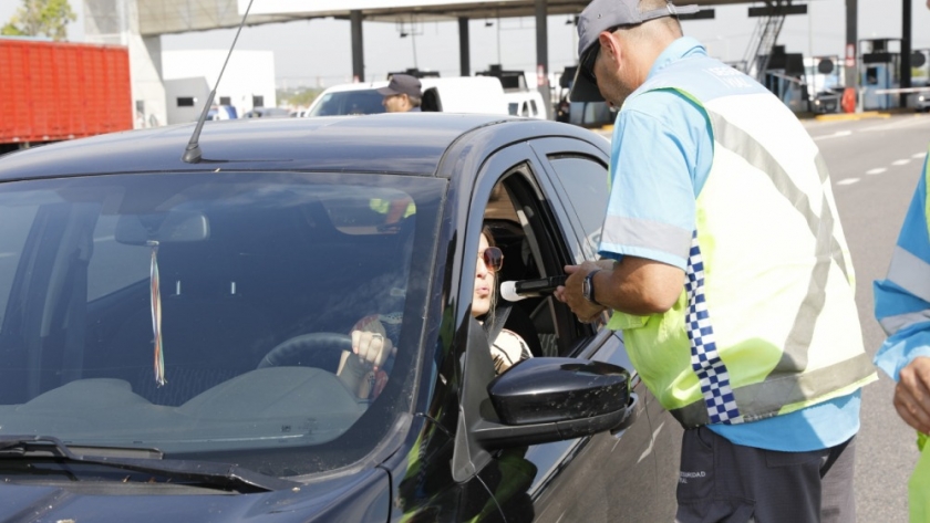 Fin de semana largo: se controlaron más de 36 mil vehículos en todo el país