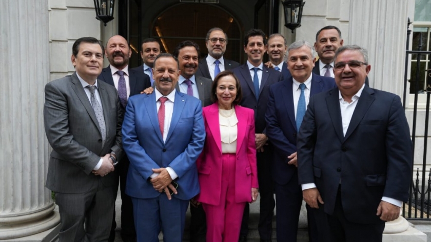 El gobernador Ricardo Quintela y el Norte Grande finalizan su misión a EEUU con visita a la ONU