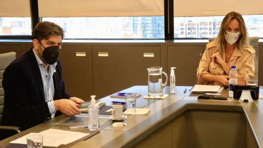 Bianco y Galmarini avanzaron en la definición de obras para la provisión de agua potable y cloacas en barrios populares de la provincia Buenos Aires