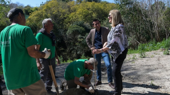 Paraná celebró el Día del Árbol con 45 ejemplares nativos y el fortalecimiento del Plan de Arbolado Urbano