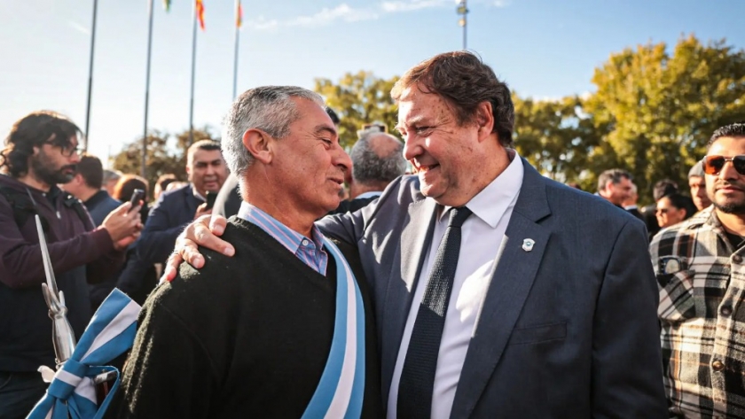 Weretilneck y Castro impulsan obras en aniversario de Viedma