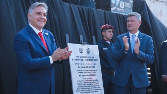 Llaryora y Passerini celebraron el 75° aniversario de Villa El Libertador con un desfile cívico militar