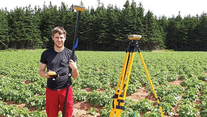 Agricultura de precisión: monitoreo de la carga del rendimiento y del campo al almacenamiento en una granja de papa canadiense
