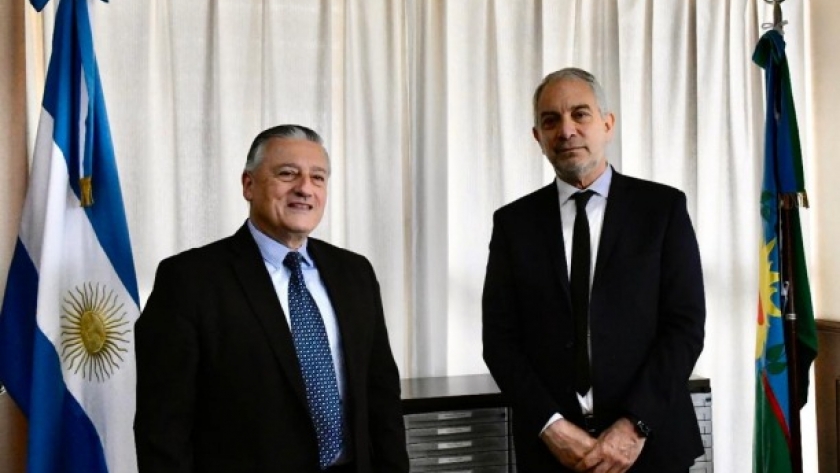 Alak se reunió con el intendente de Las Flores