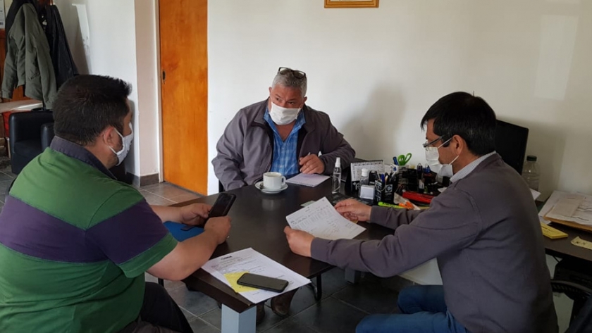 Cholila: junto al gobierno provincial se avanza en la ampliación del tambo Valle Hermoso