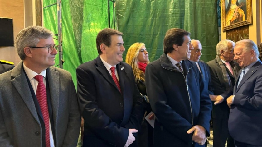 El gobernador Gerardo Zamora participó del 203° aniversario del Paso a la Inmortalidad de Güemes, en Salta