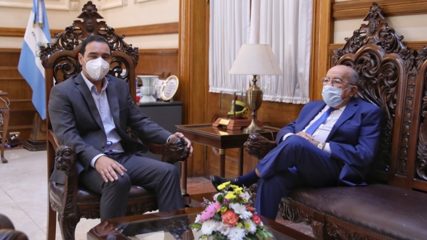 Valdés recibió al ex gobernador José Antonio Romero Feris