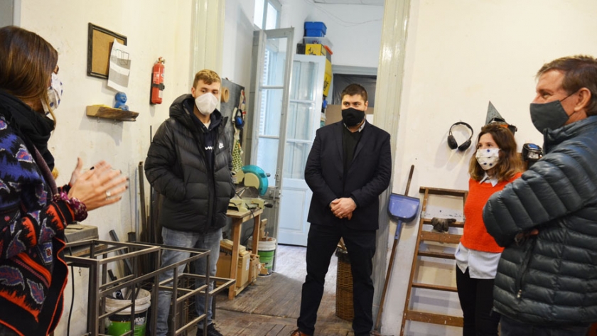 Se lanzaron los programas Jóvenes Emprendedores y Comercio Emprendedor