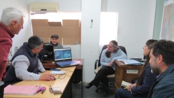 Asisten a municipios en la gestión de residuos urbanos para fortalecer planes ambientales en la provincia