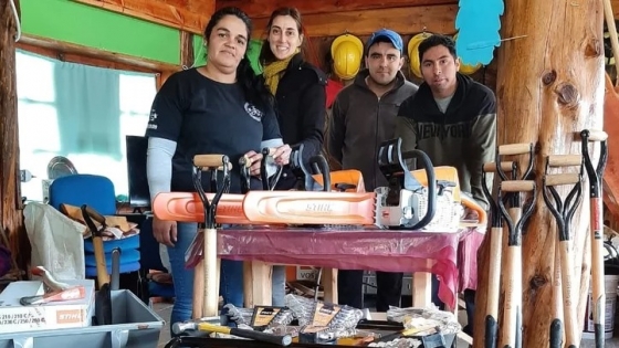 Chubut entregó herramientas de trabajo en Trevelin, Carrenleufú y Cerro Centinela