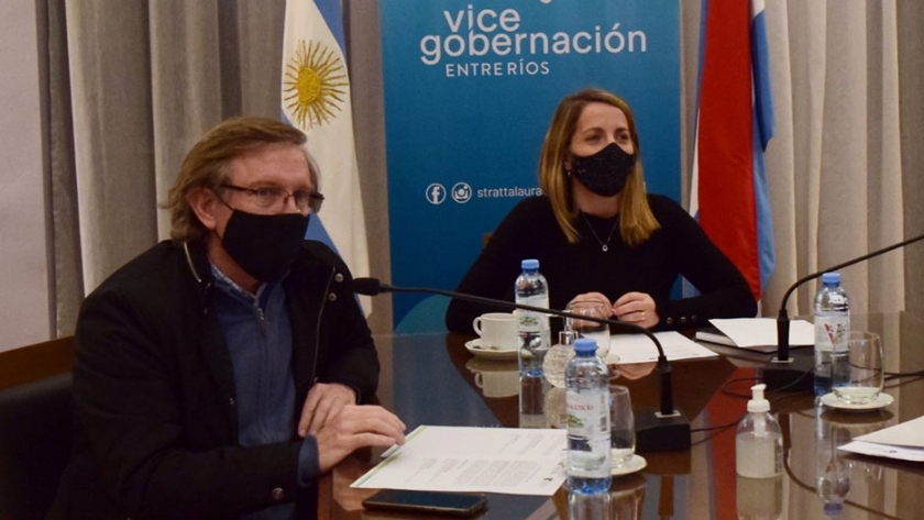 Se entregaron créditos a jóvenes emprendedores