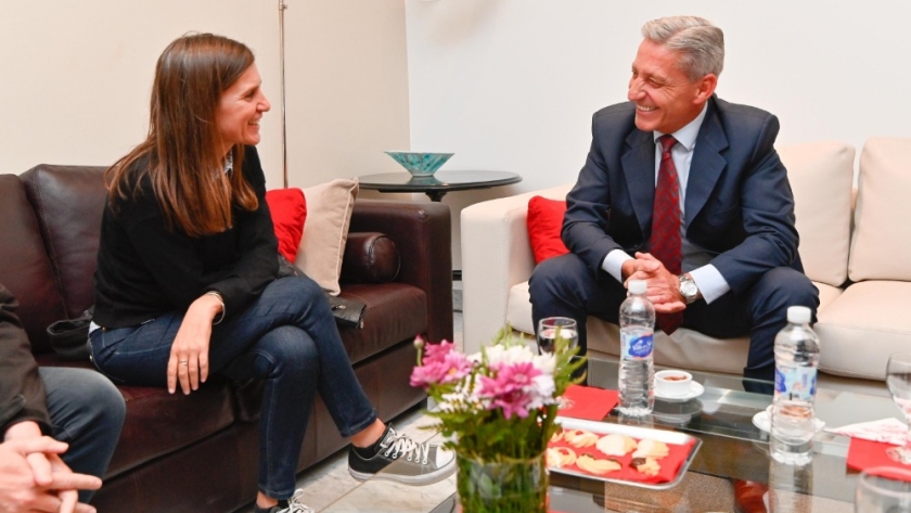 Arcioni recibió a Fernanda Raverta, directora Ejecutiva de la ANSES