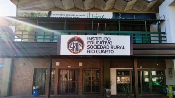 <La Sociedad Rural de Río Cuarto protagoniza una experiencia inédita desde que inauguró una escuela secundaria en sus instalaciones: ¿Cómo funciona?