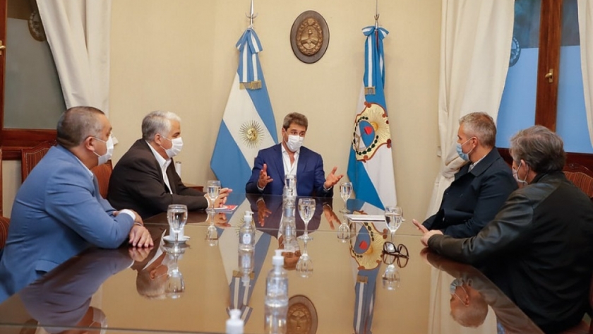 El Gobernador recibió a integrantes de la Cámara Olivícola