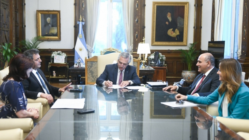 El gobierno avanza en la vinculación de planes sociales con empleo genuino