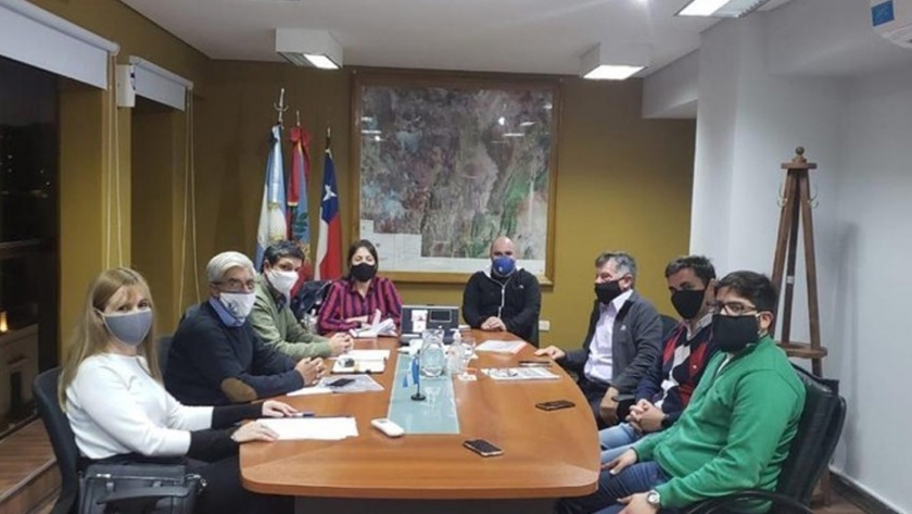 Reunión por el Polo Productivo Avícola de Andalgalá