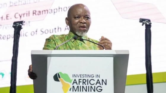 África llama a un frente común en minería para evitar “carrera hacia el abismo”