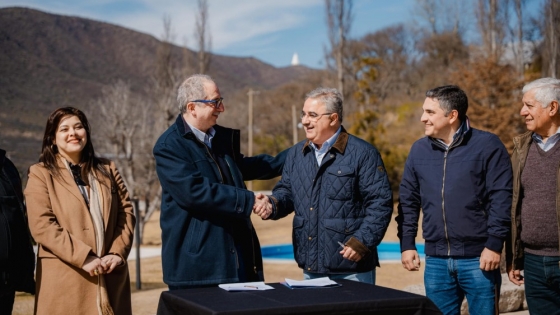 Misiones y Catamarca sellan una alianza estratégica para impulsar educación, turismo y producción