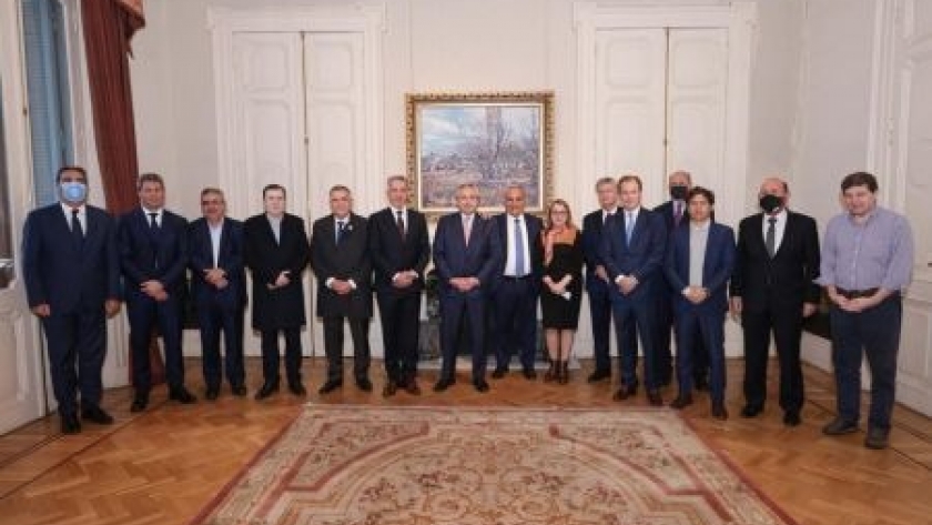 Alicia: “Dimos a conocer nuestra visión sobre la situación económica producto de la corrida cambiaria”