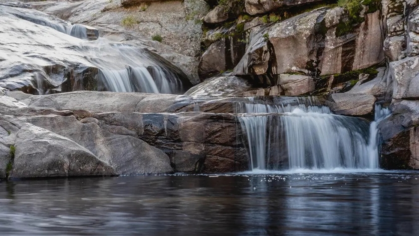 Río Yuspe, un sendero entre playas, cajones y cascadas ocultas