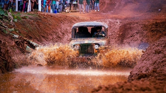Turismo en General San Martín: destreza con 4x4