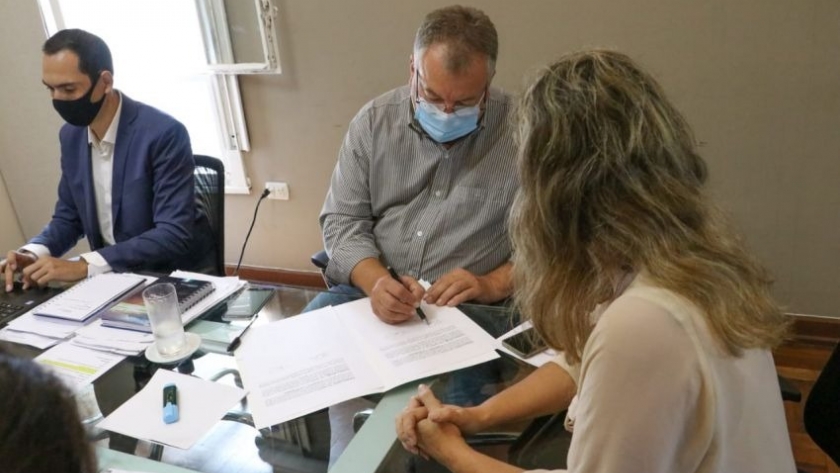 El Gobierno avanza con la regularización de 300 lotes en Juan José Catelli