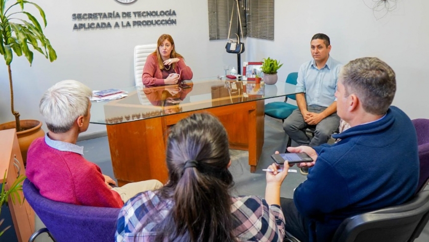 Catamarca impulsa la agricultura de precisión con una jornada regional sobre drones aplicados al agro