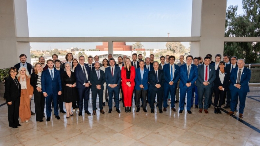 San Juan fortalece lazos con la Unión Europea para atraer inversiones en minería y energía limpia