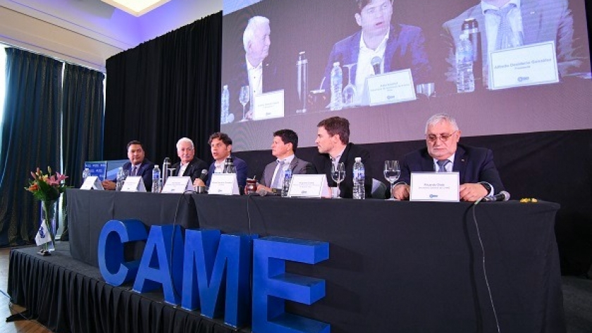 Kicillof participó de la reunión del Consejo Directivo de CAME