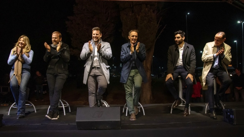 Katopodis inauguró el recambio de luminarias en la Autopista Riccheri