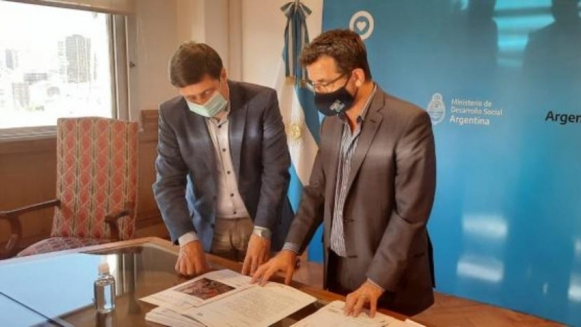 “La salida tiene que ser el trabajo”, aseguró Yedlin ante los datos del INDEC