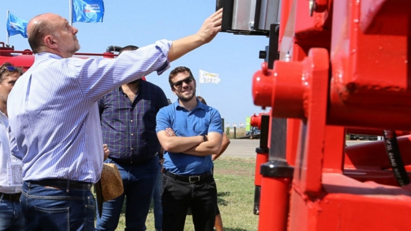 Perotti en Expoagro: "Esta muestra es un lugar de trabajo, venta y vinculación para la provincia de Santa Fe"