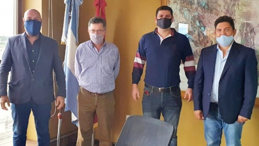 El ministerio de Inversión y Desarrollo analizó la viabilidad de proyectos de parques solares