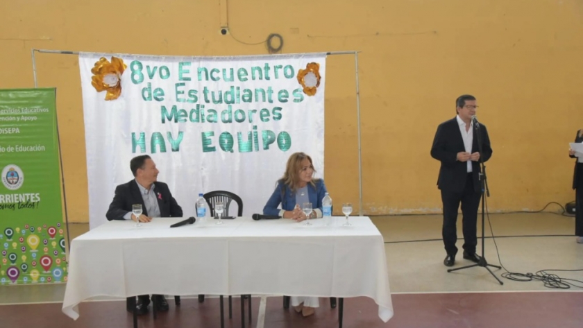 El Vicegobernador acompañó el acto de apertura de Estudiantes Mediadores