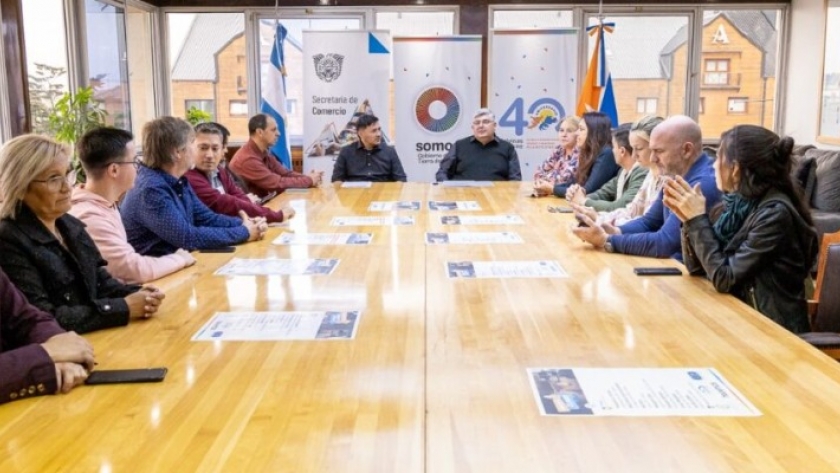 Gobierno acordó precios promocionales con las Cámaras de Comercio de la provincia en artículos escolares