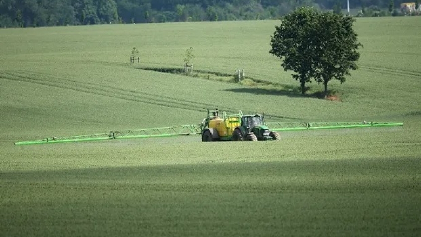 Los claroscuros del plan de Europa para reemplazar agroquímicos por bioinsumos
