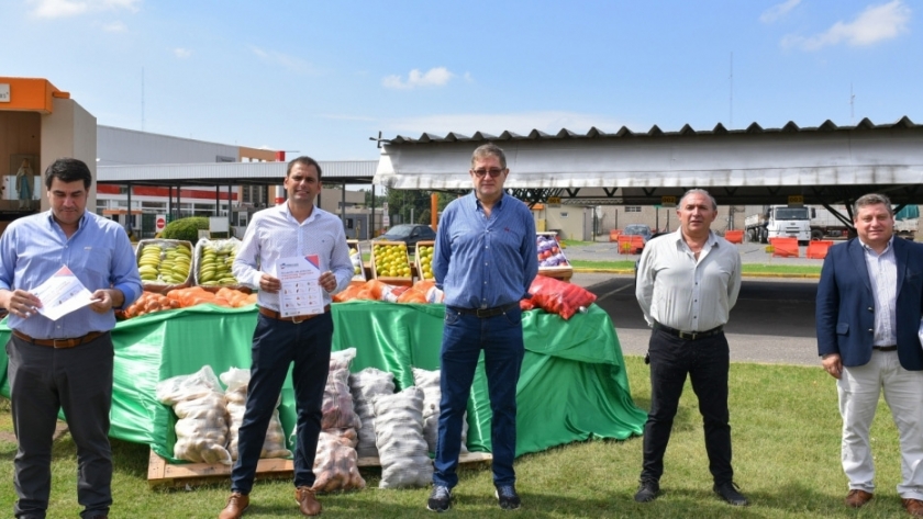El gobierno de la Provincia firmó un acuerdo de precios mayoristas sugeridos para frutas y verduras