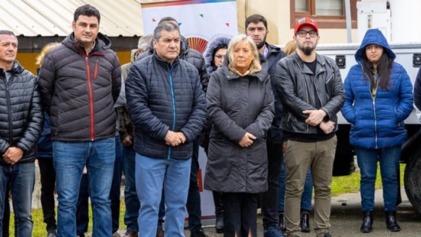 La Dirección Provincial de Energía adquirió dos nuevos vehículos equipados con hidroelevador