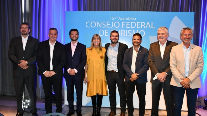Gustavo Luna: “Esto es un reconocimiento al trabajo que realizamos el último año en el Ente Norte Turismo”