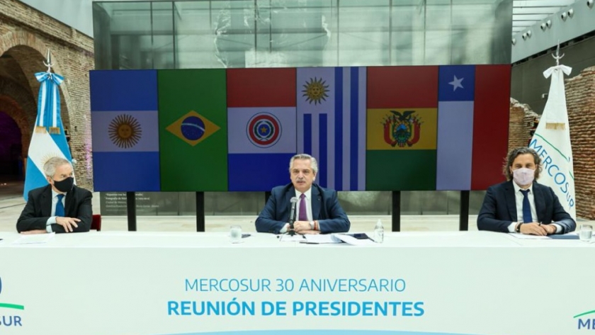 En su 30° aniversario, el Presidente definió al MERCOSUR como una zona de paz, diálogo y cooperación