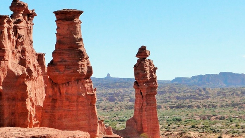 Talampaya y Valle de la Luna: dos destinos imperdibles