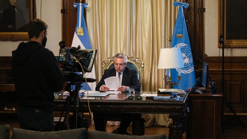En su primer discurso ante la ONU, el Presidente llamó a 