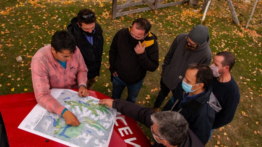 Ambiente trabaja con la provincia de Chubut en un Plan Integral de Reforestación para la Comarca Andina afectada por los incendios