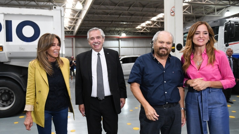 El presidente participó de la entrega de máquinas y herramientas a emprendedoras y emprendedores de la economía social