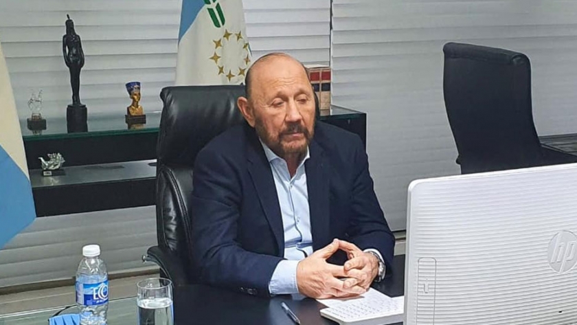 Entrega de 48 viviendas: Insfrán presidirá la ceremonia vía teleconferencia