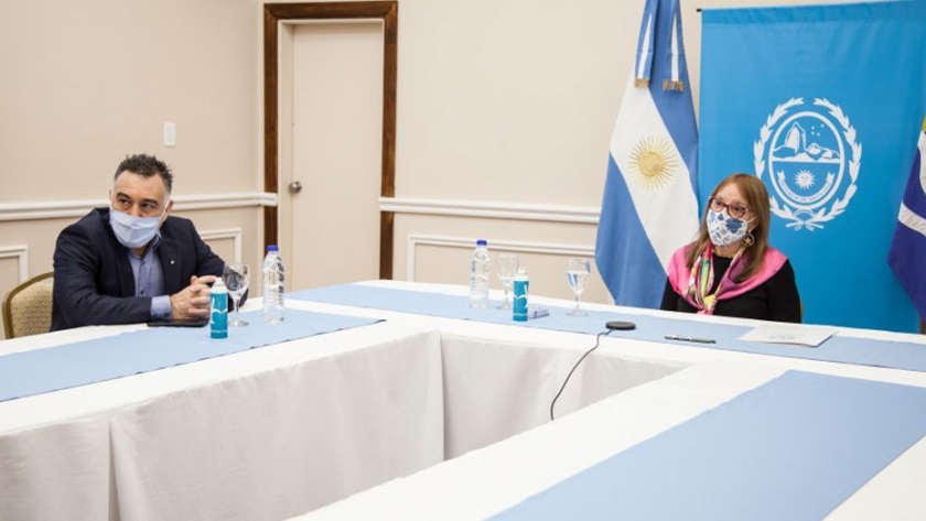 Alicia dialogó con el nuevo secretario General del CFI sobre los proyectos en Santa Cruz