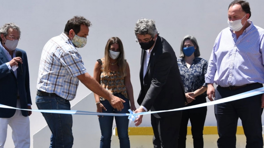 El ministro Rodríguez participó de la inauguración del frigorífico Los Gansos en General Las Heras