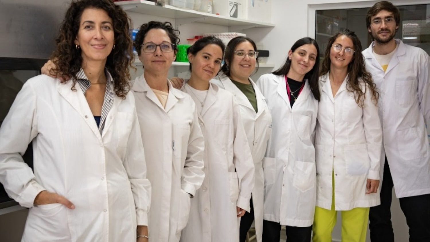 Una nanoemulsión cordobesa podría revolucionar el manejo sanitario: avanza una “vacuna vegetal” sin residuos químicos