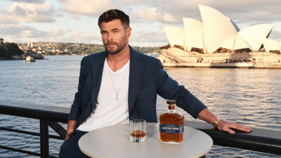 Chris Hemsworth apuesta al negocio del whisky con Archie Rose
